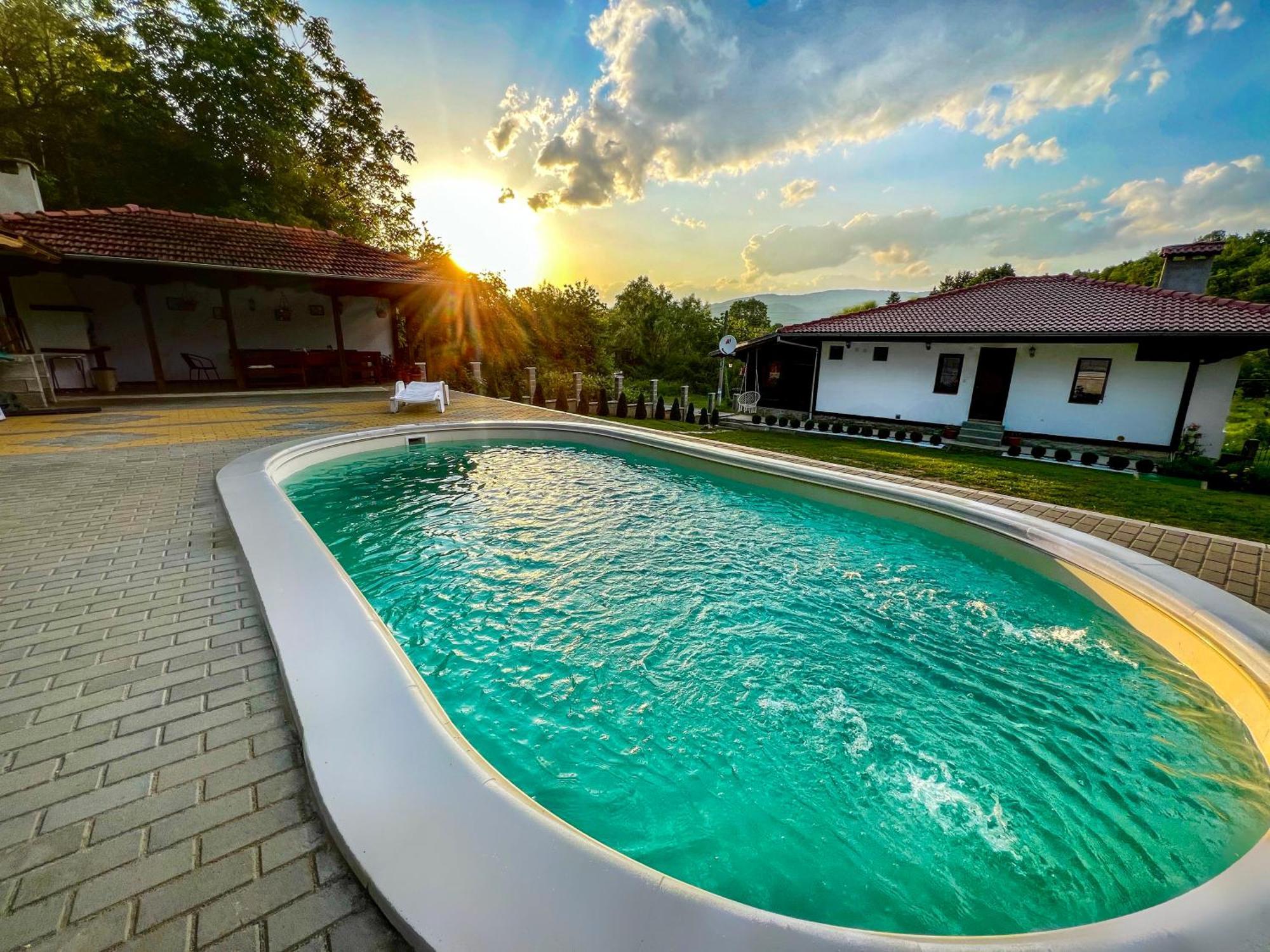 Villa Старият Дюкянь Elena Exterior foto