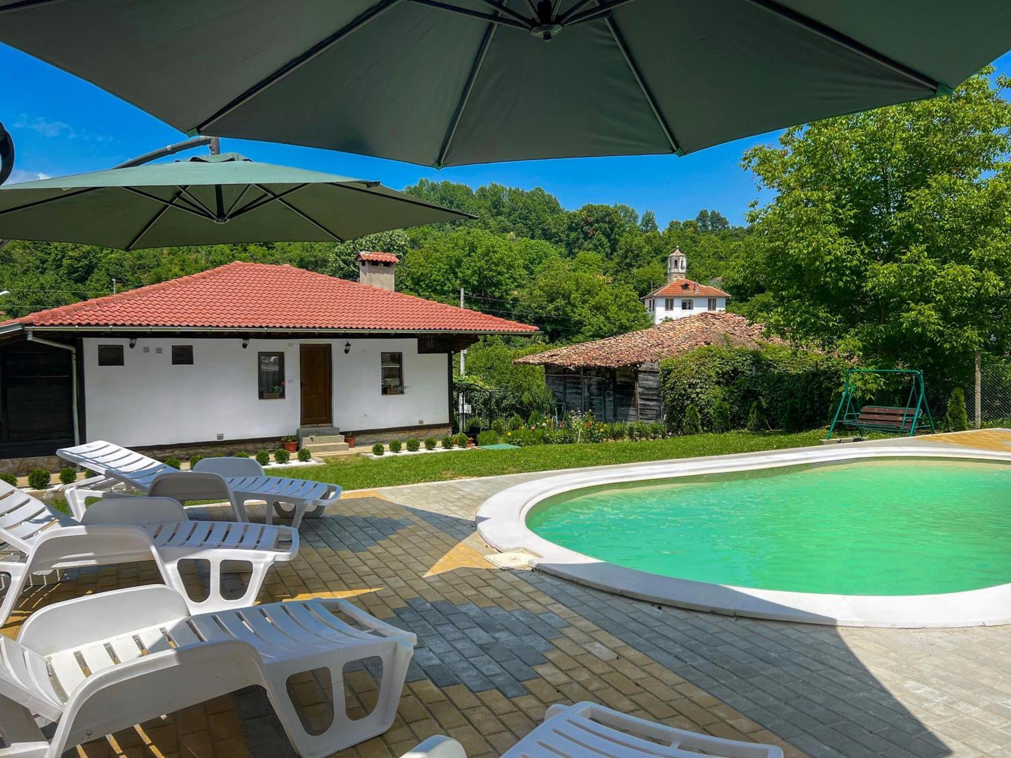 Villa Старият Дюкянь Elena Exterior foto
